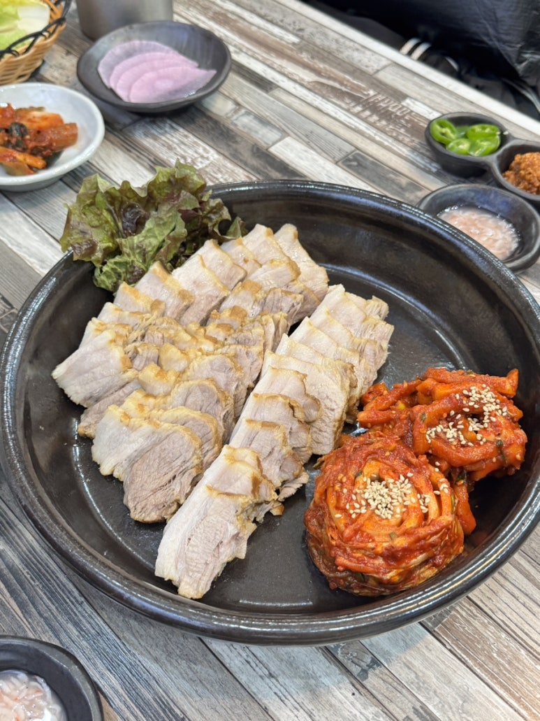 속초항아리보쌈 이미지