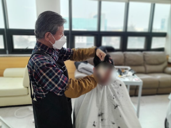 헤어공작소 이미지