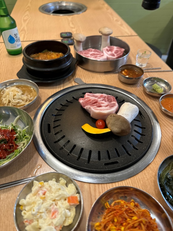 고기창고 이미지