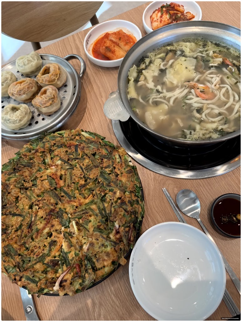팔당원조칼제비 이미지