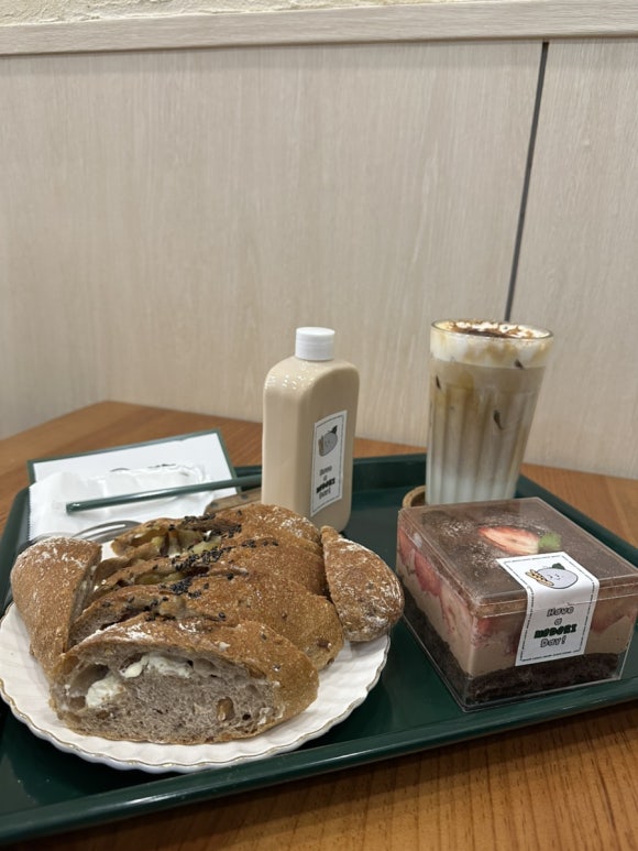 건&행 베이커리 이미지