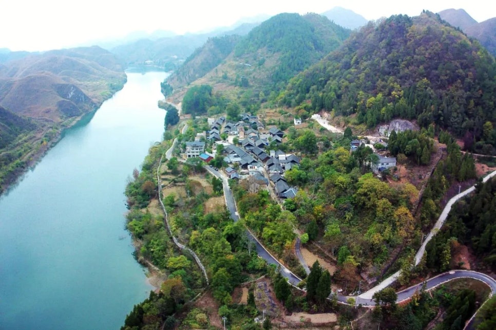(주)동남산업 이미지