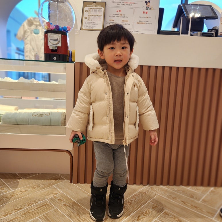 아가방현대아울렛 이미지