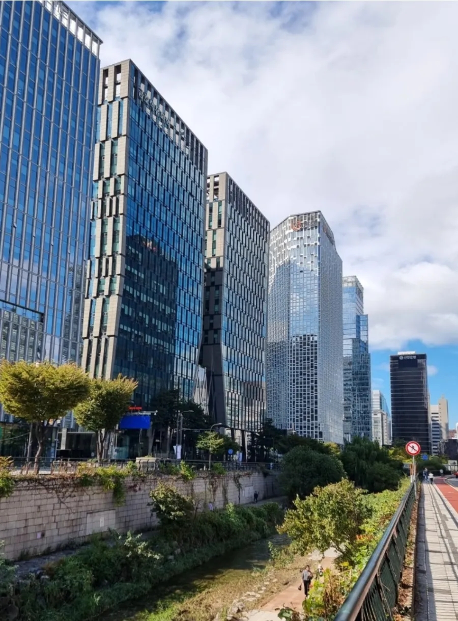 주식회사흙뿌리 이미지