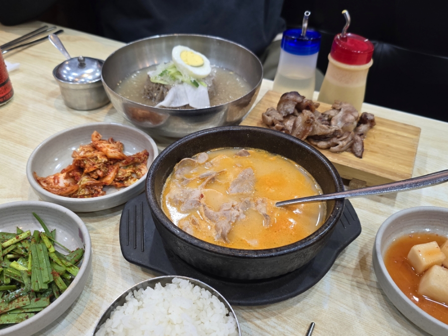 더볶다 이미지