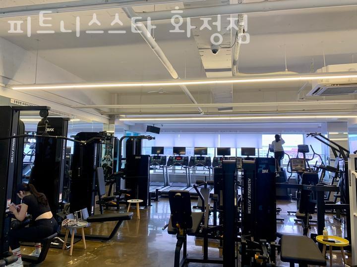 피트니스스타 이미지