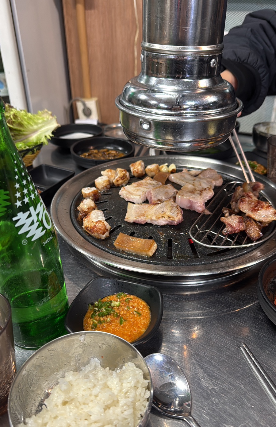 꿀꾸리뒷고기 이미지