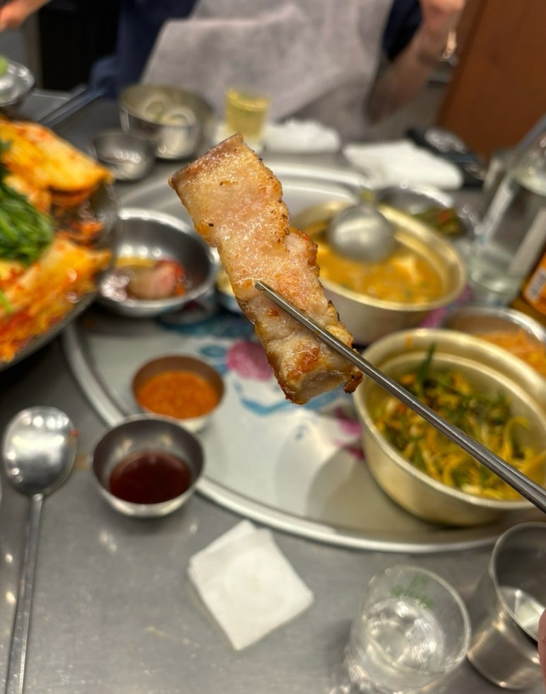 목구멍 홍대입구역점 이미지