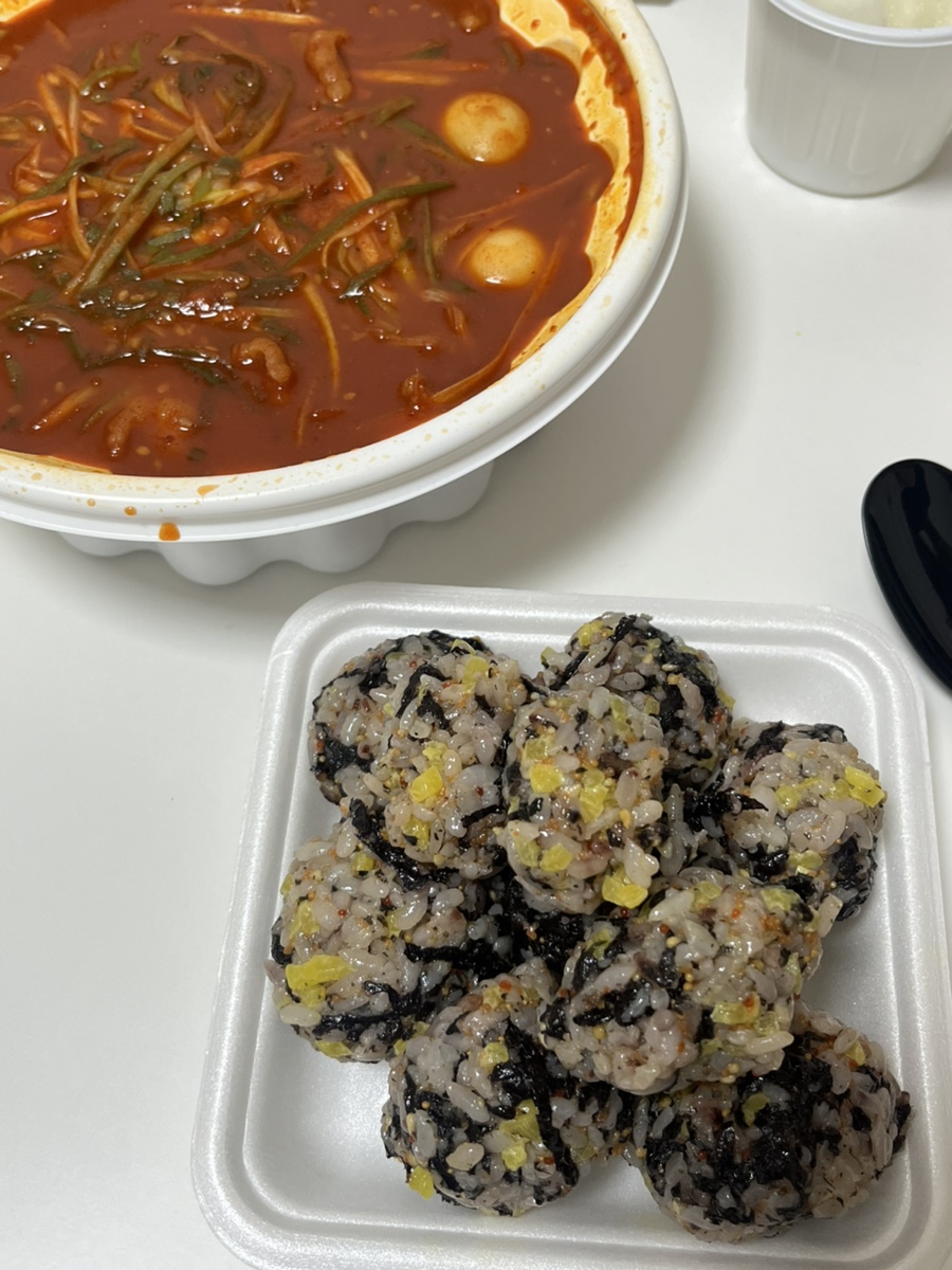 공룡닭발 이미지