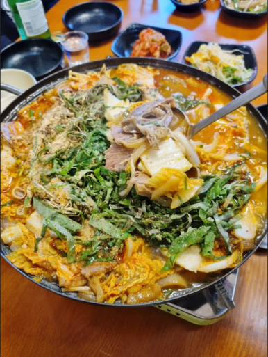 더안다미로 이미지