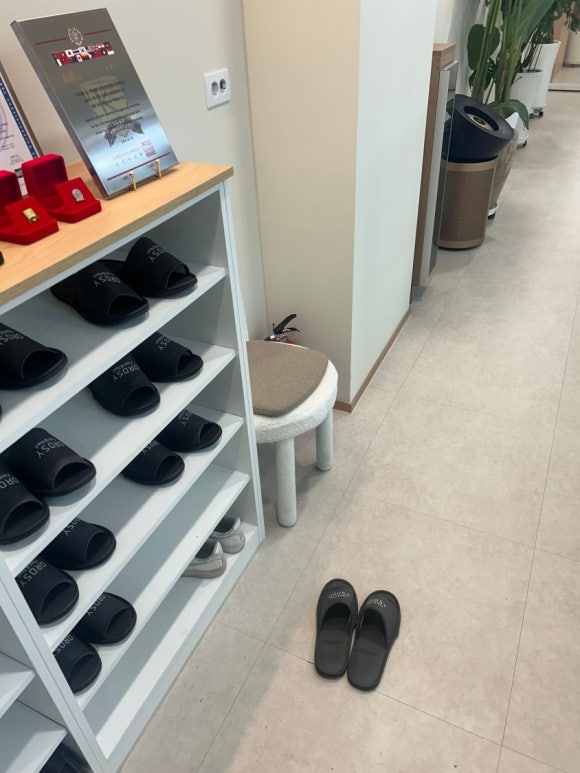 오로지푸스앤네일 이미지