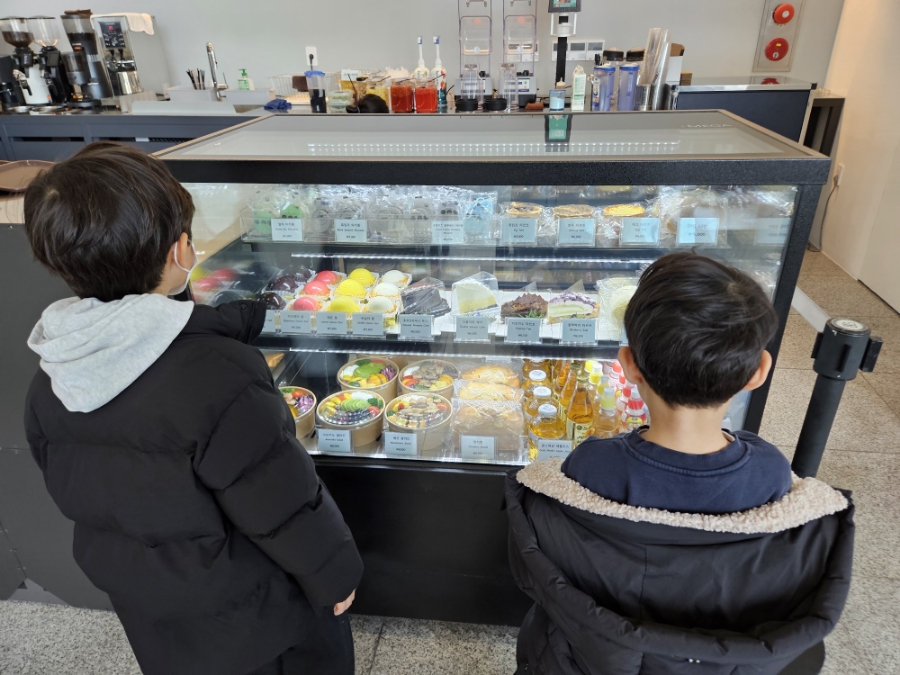 도피오커피현대미술관점 이미지