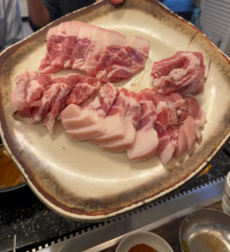 구들장왕돌판삼겹살 이미지