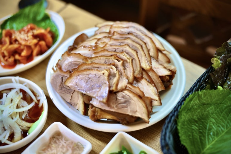 송가네왕족발 이미지