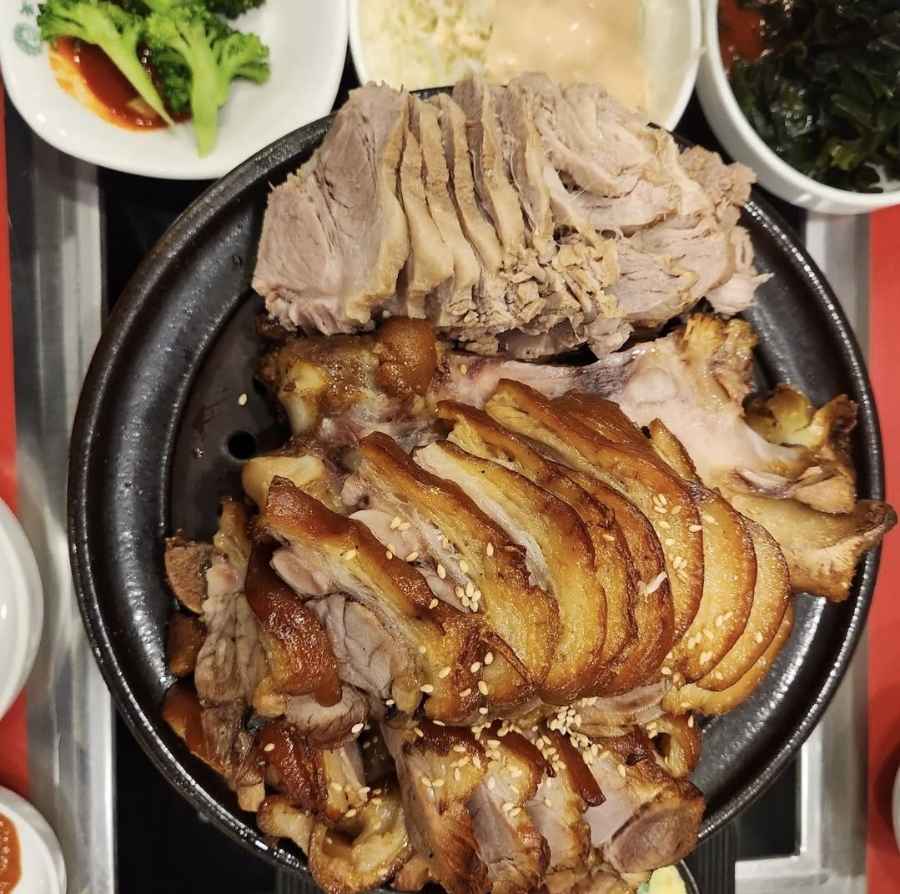 놀부보쌈족발 이미지
