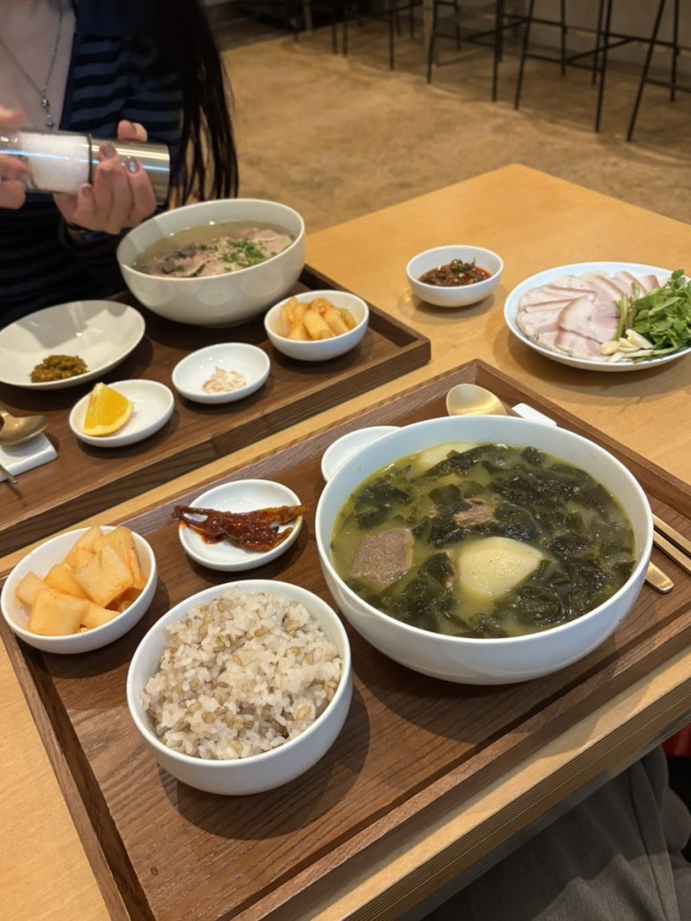 돼지공탕하우 이미지