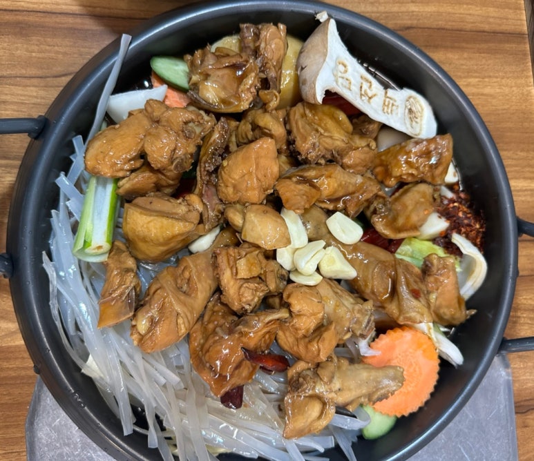 홍찜닭 이미지