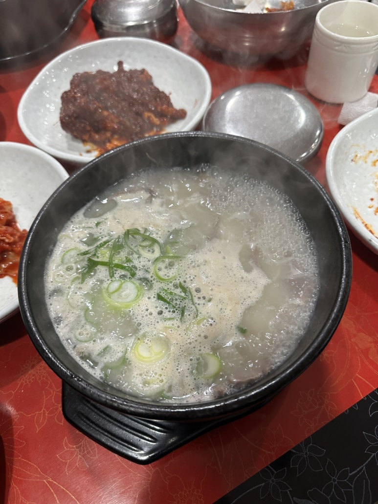 진진설곰탕 이미지