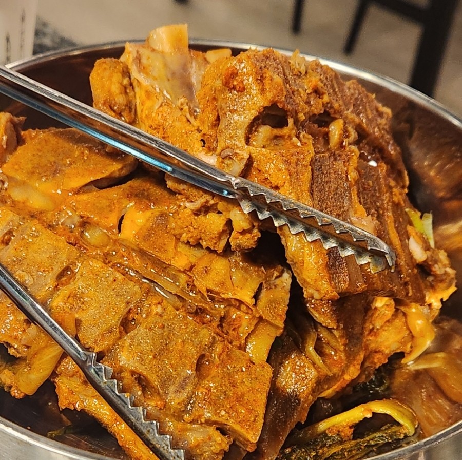 청년감자탕순대국 양산사송점 이미지