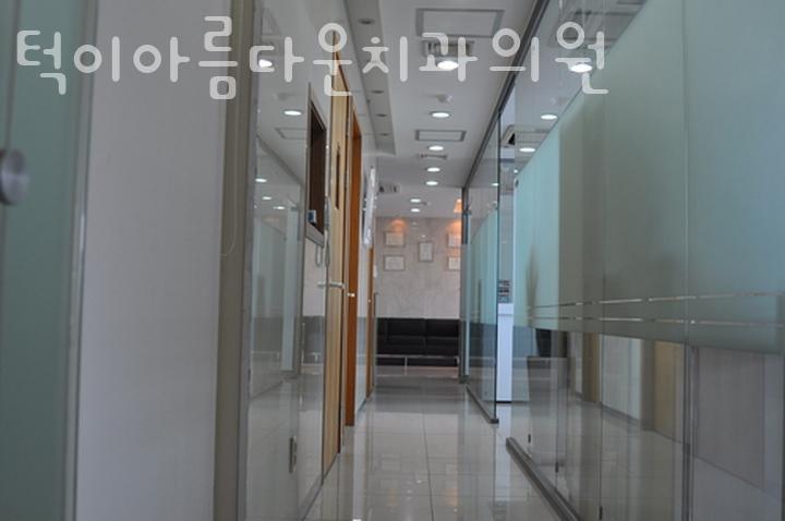 턱이아름다운치과 이미지