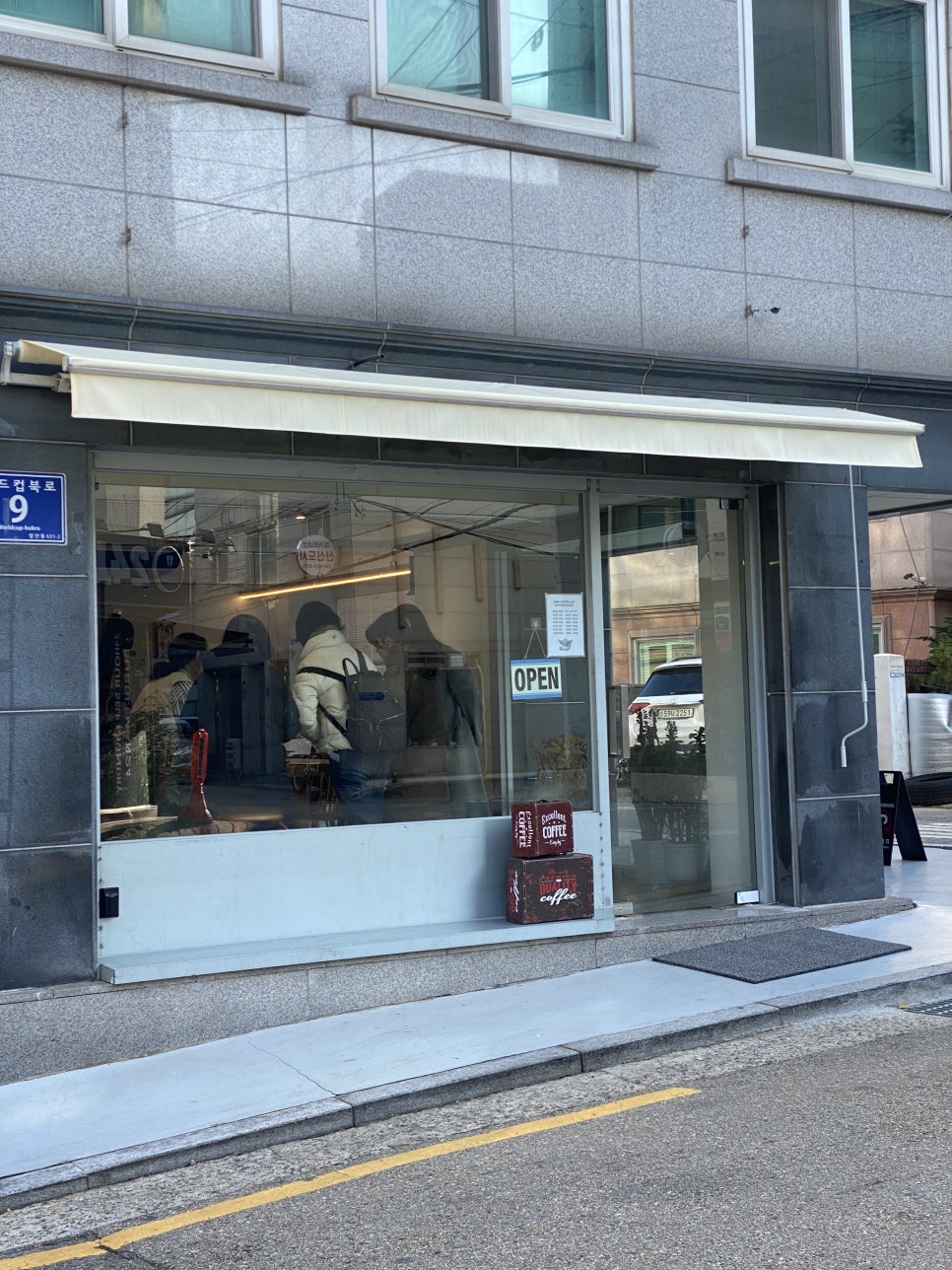 버드커피랩 이미지