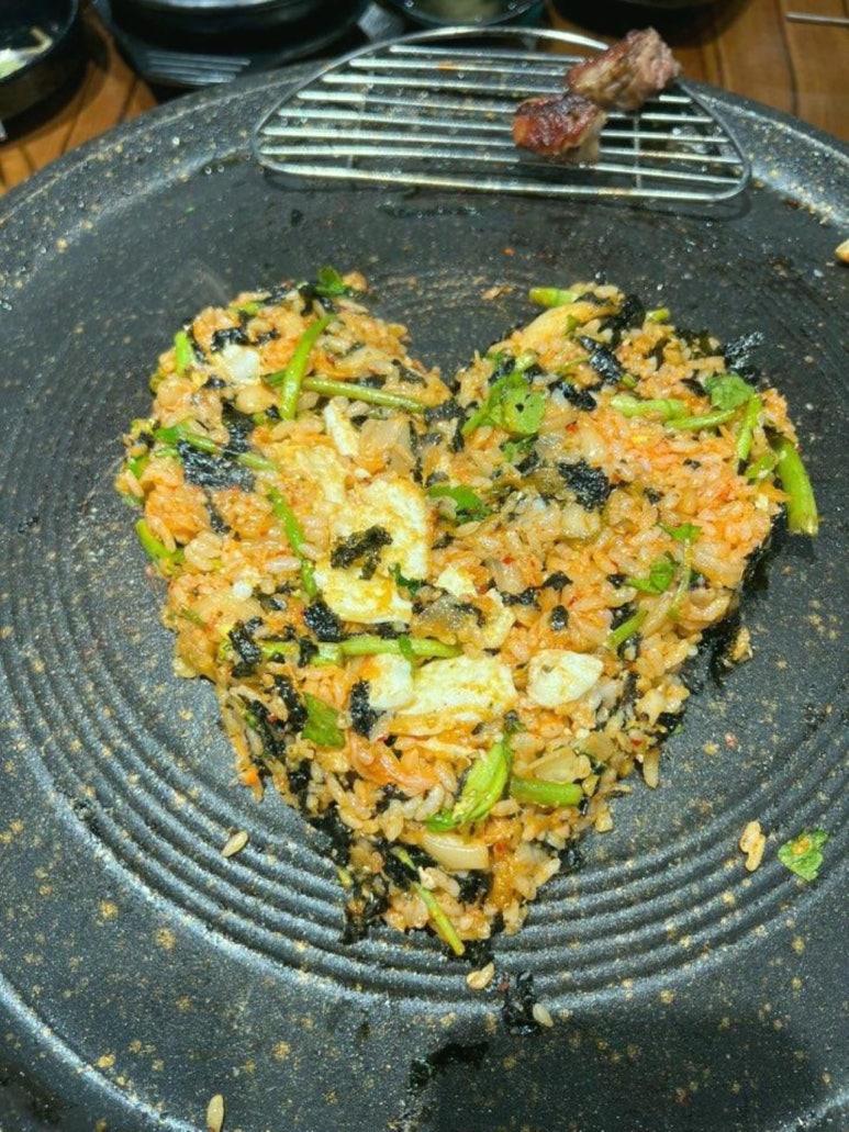 지리산흑돼지구이 이미지