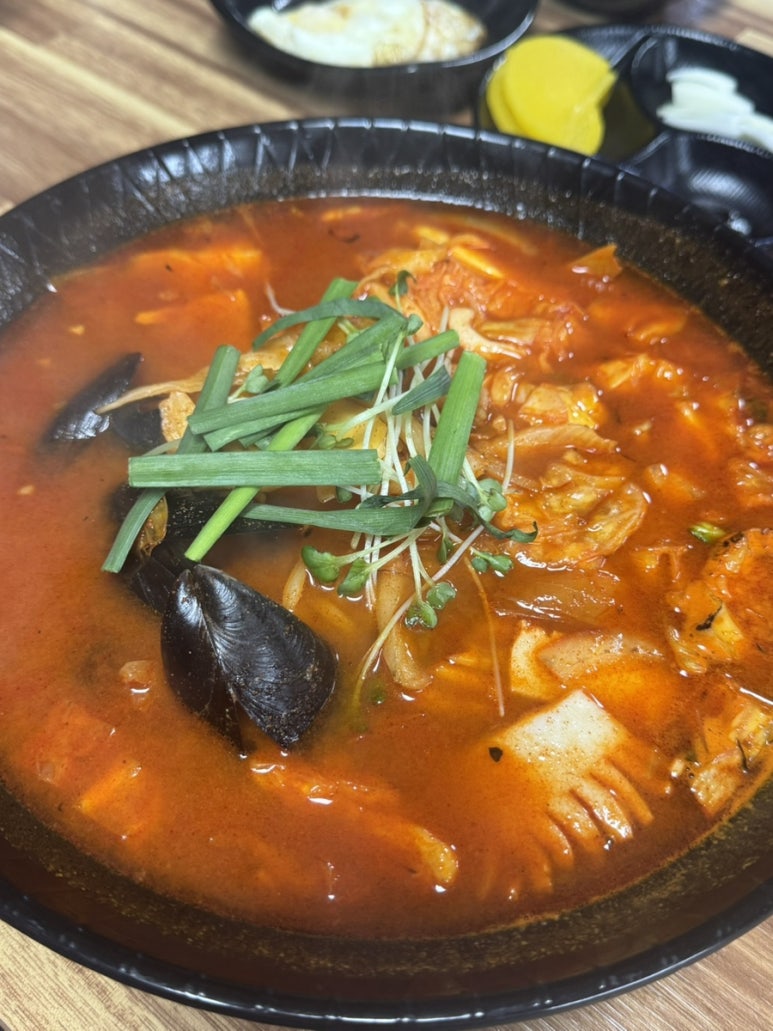 산단짜장짬뽕 이미지