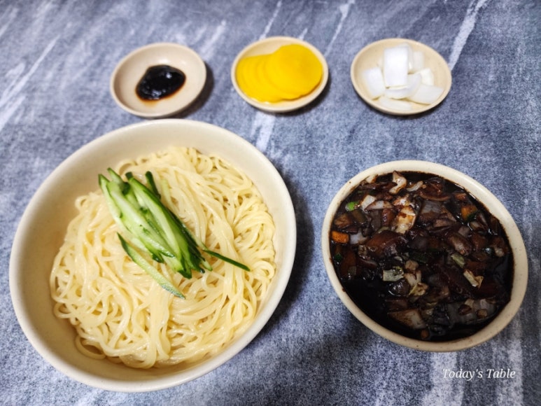 홍방원 이미지