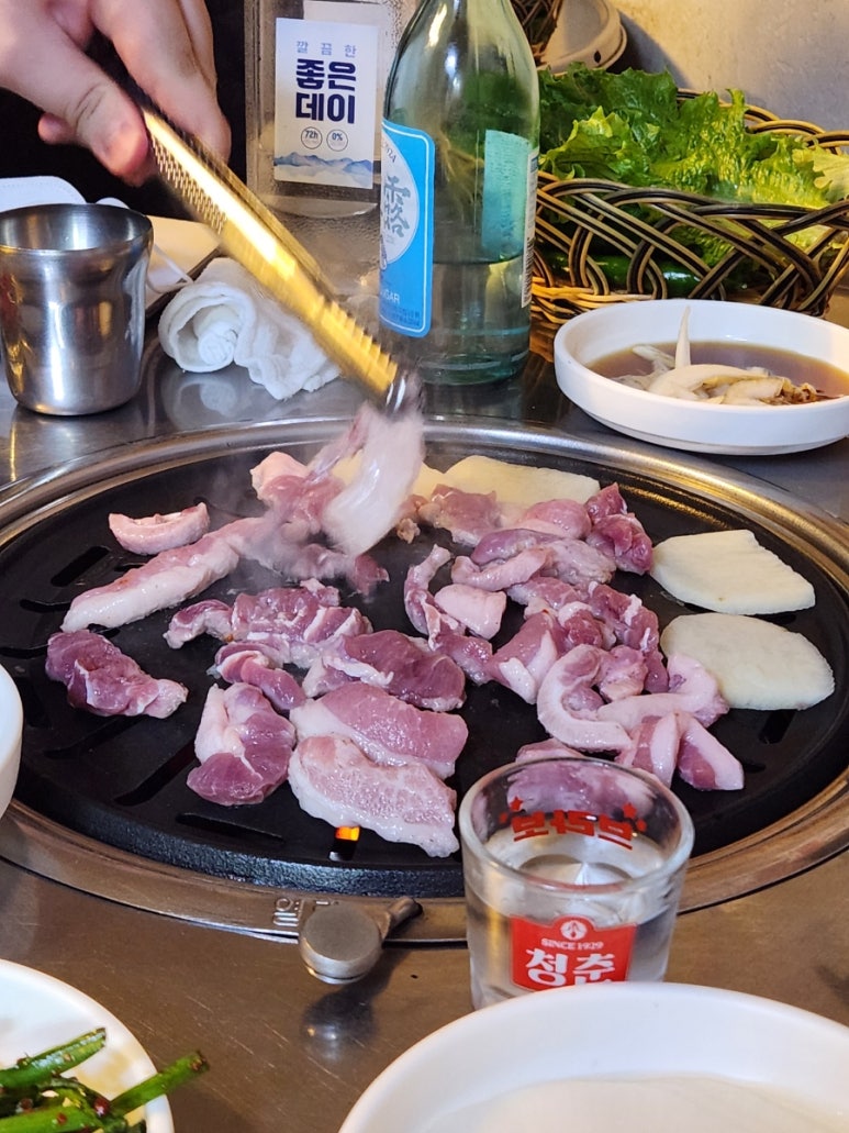 꿀꿀고깃집 이미지