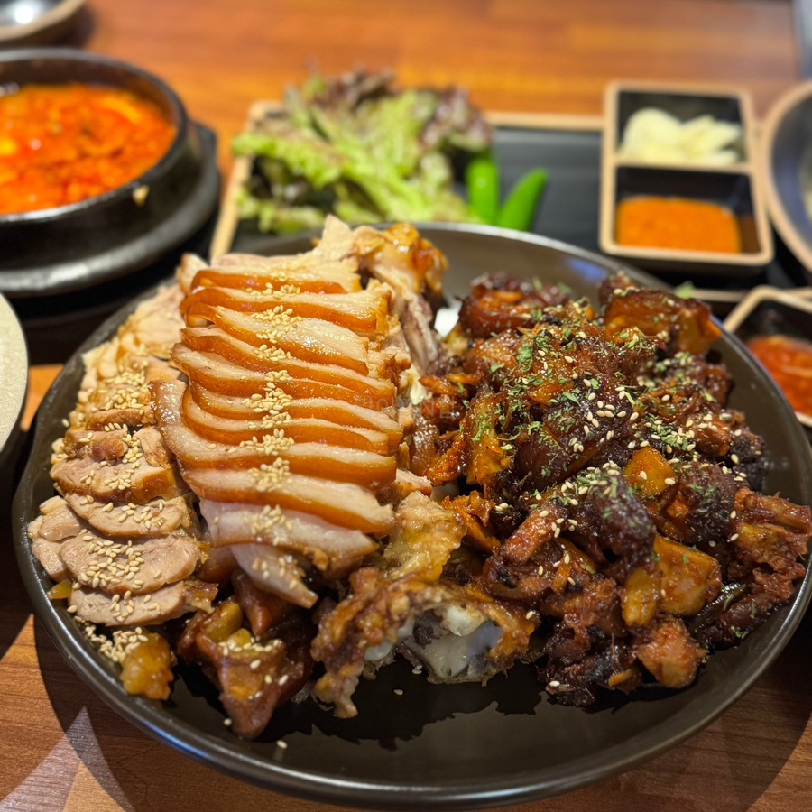더맛있는족발보쌈양재포이점 이미지