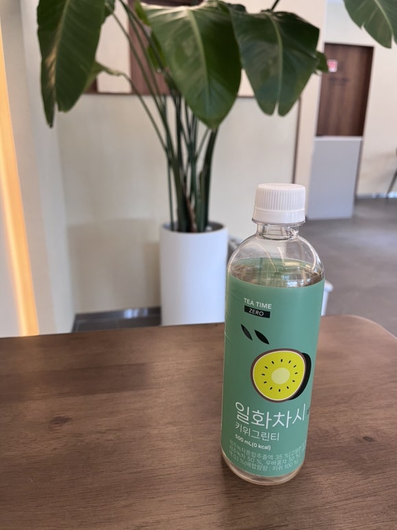 더커피스테이션 이미지