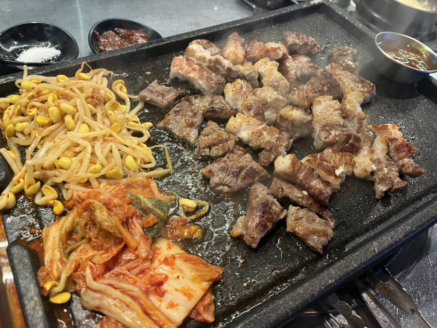 돼랑숙성생고기 이미지
