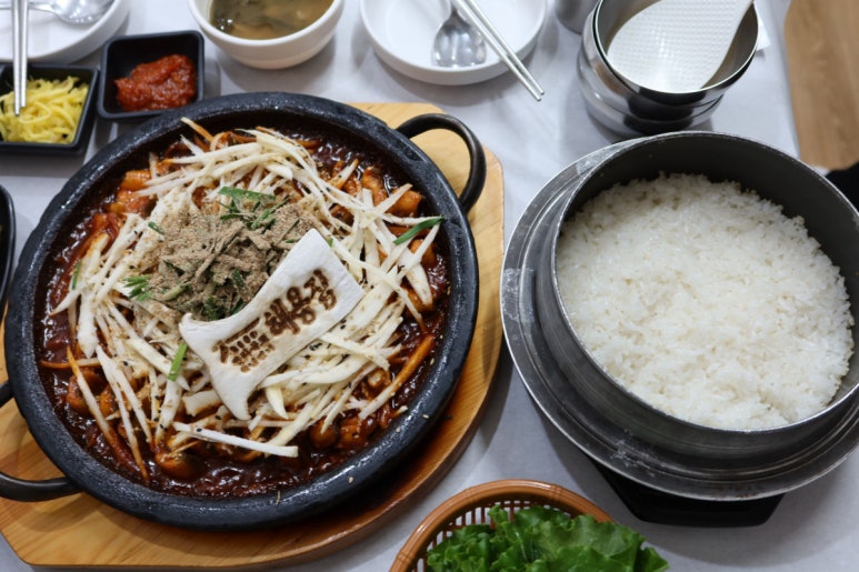 믿음장어구이 이미지