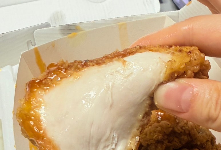 배통치킨 이미지