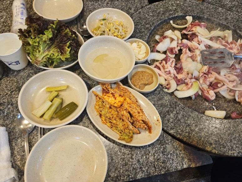 광주생오리돌구이전문 이미지
