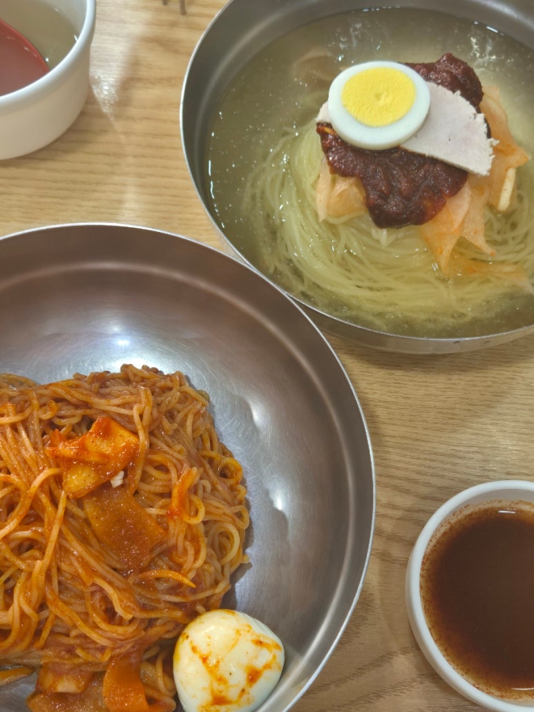삼삼밀면 이미지