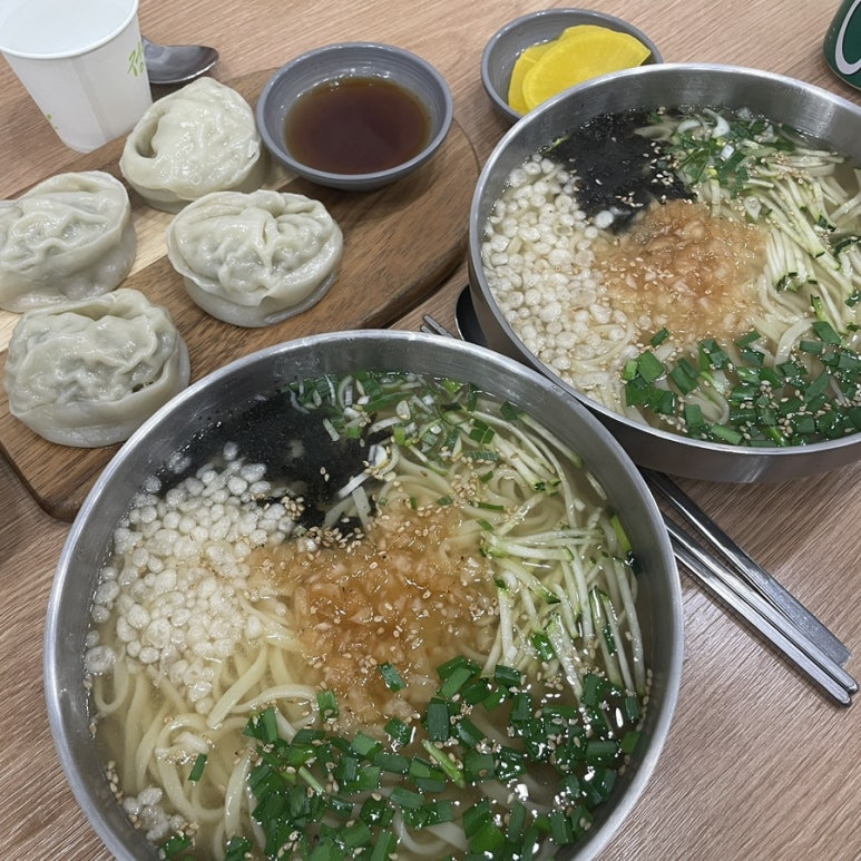 방가네 칼국수 이미지