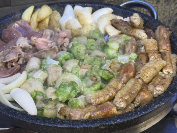 한우곱돌곱창 이미지