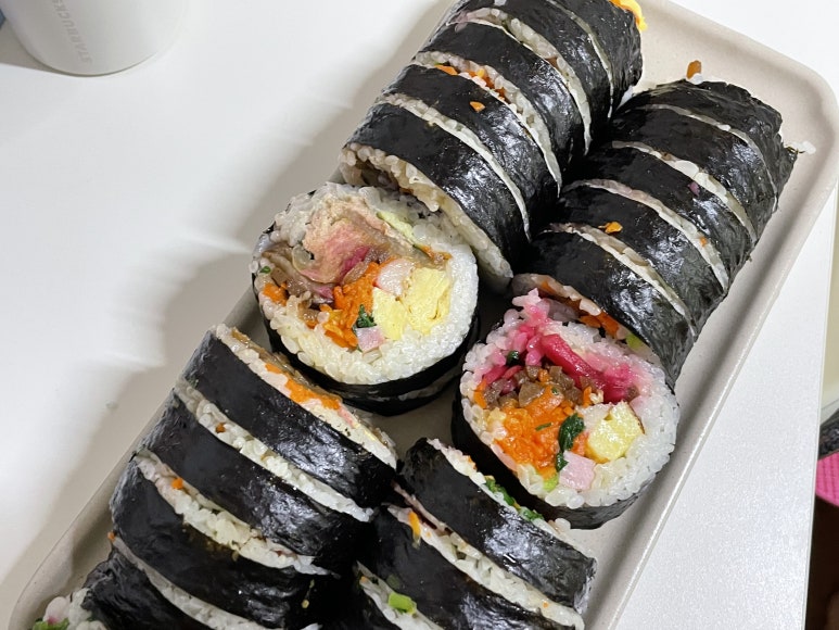 뜰안에김밥 이미지
