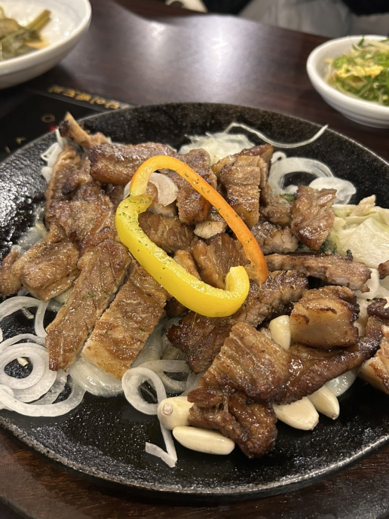 이백생고기 이미지
