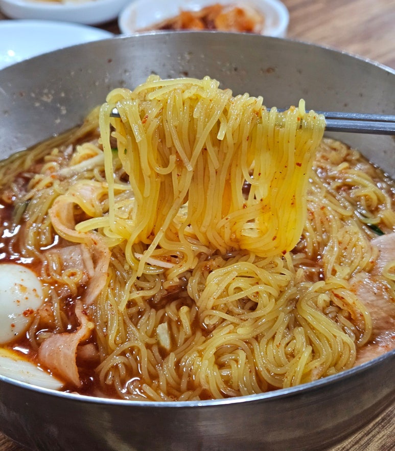 웅동가야밀면 이미지