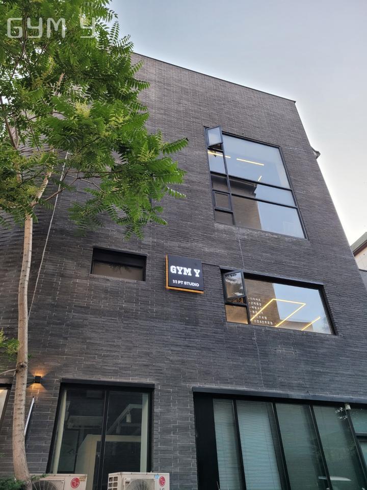 Y.GYM 이미지