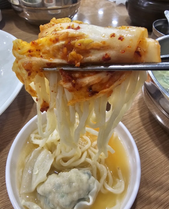 명동칼국수 선릉본점 이미지