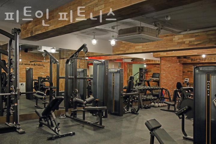 피트인피트니스 이미지