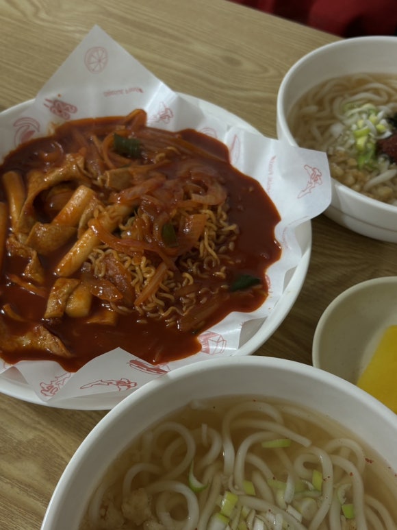 뚱아줌마 이미지