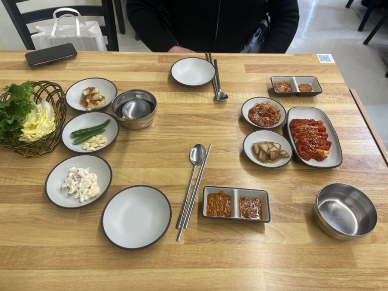 제주장충왕족발 이미지