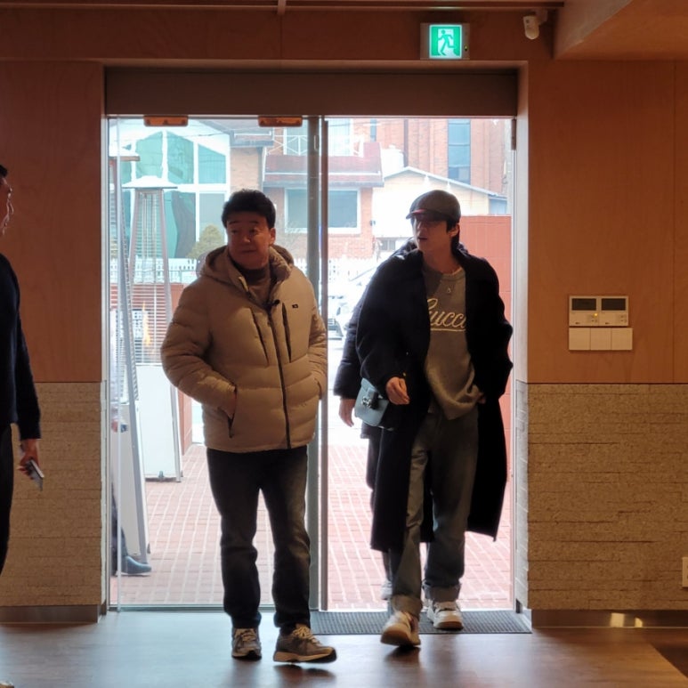 지니스 이미지