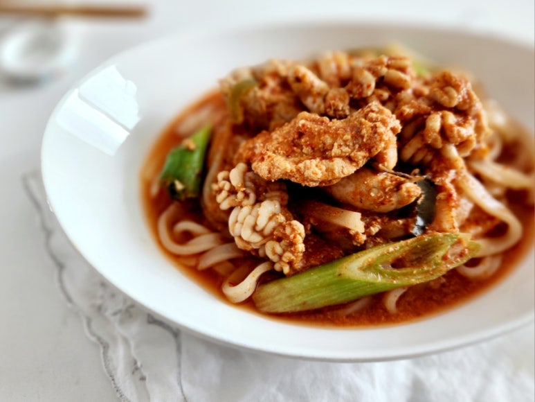 알.고니칼국수 이미지