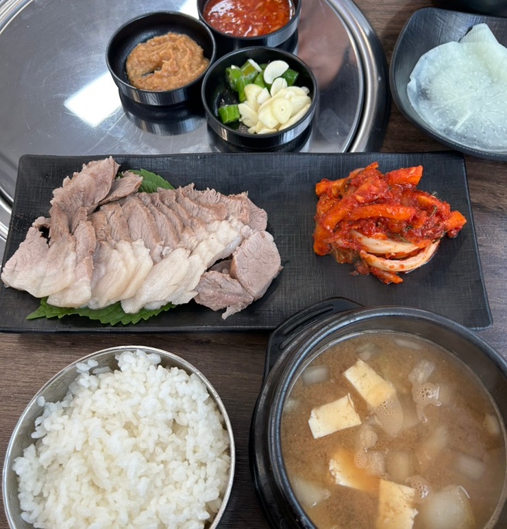 먹보보쌈 이미지