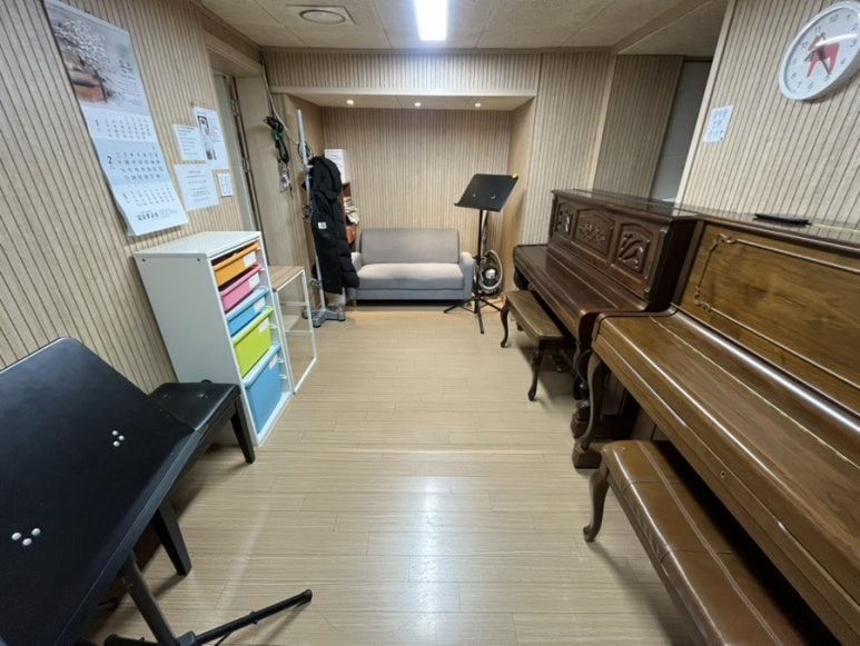 스튜디오삼삼 이미지